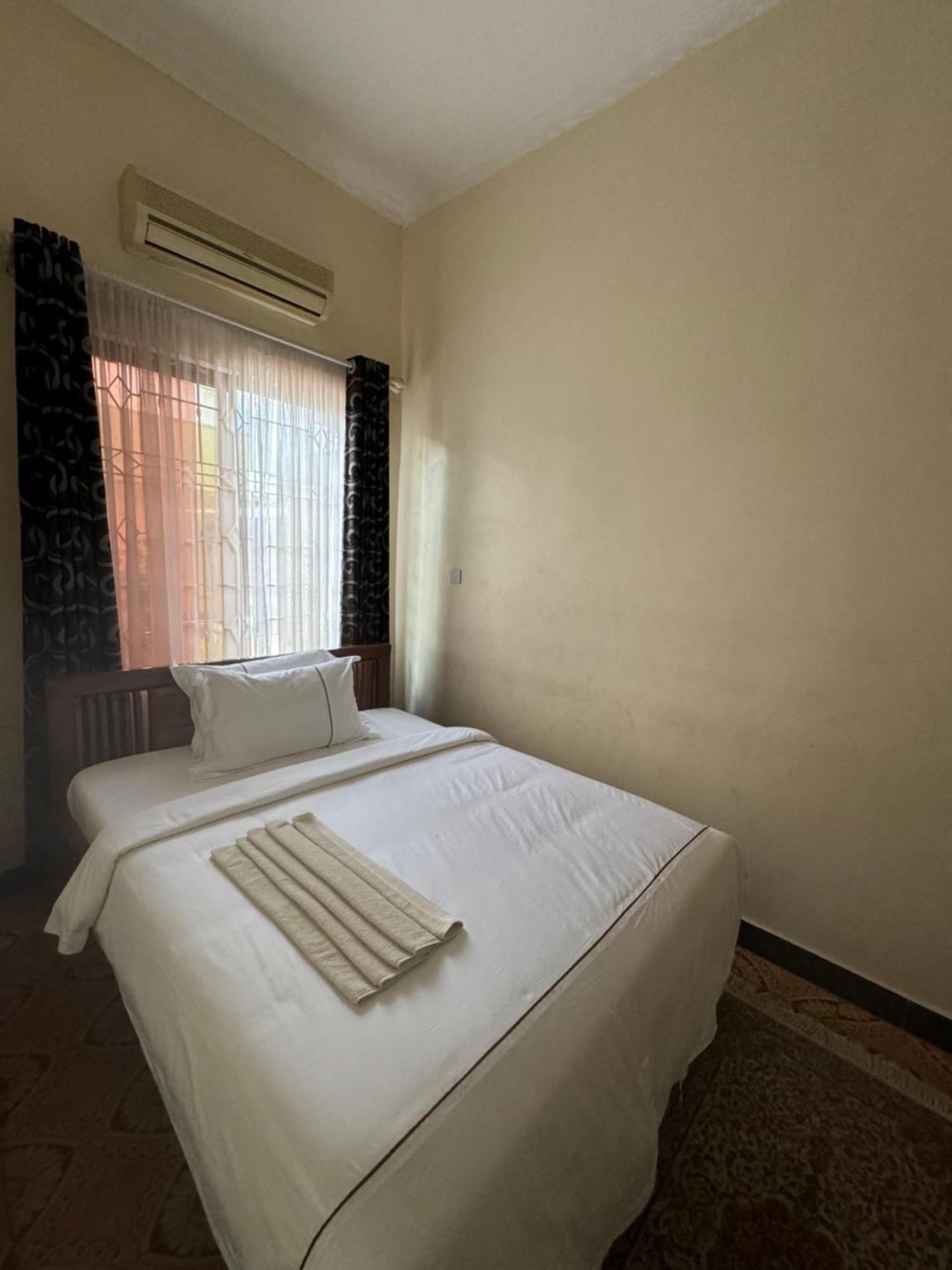דאר א-סאלאם G & S Executive Lodge מראה חיצוני תמונה