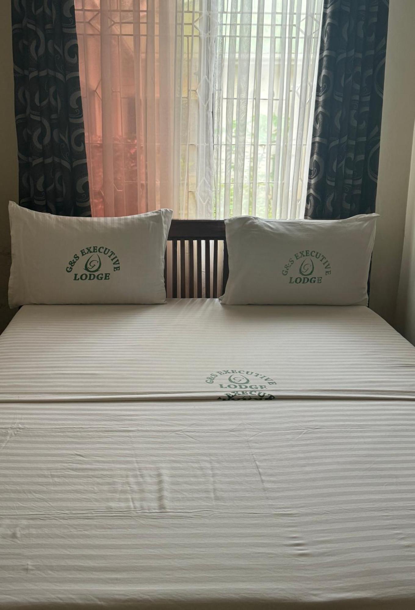 דאר א-סאלאם G & S Executive Lodge מראה חיצוני תמונה